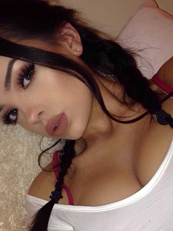 Роксана привлекальеная девушка из Лесного цена от 3000 руб