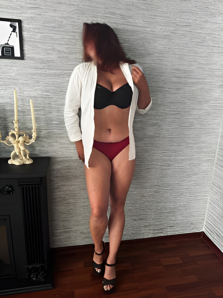 Индивидуалка Услада, доступна для личного знакомства от 3000 руб