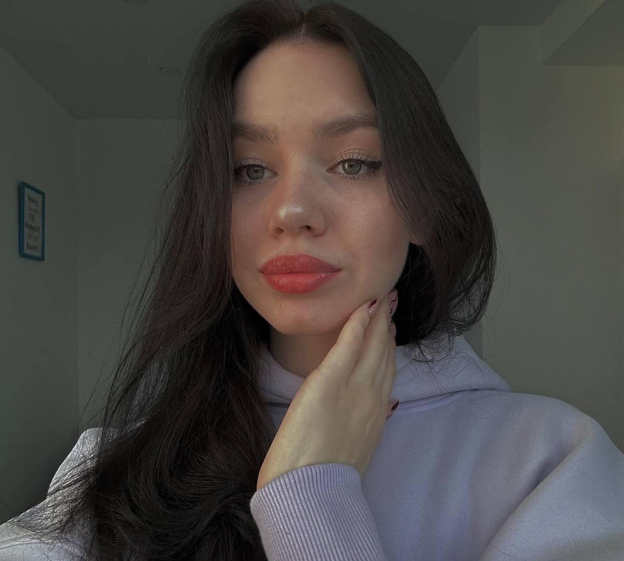 Алиска привлекальеная девушка из Лесного цена от 7000 руб