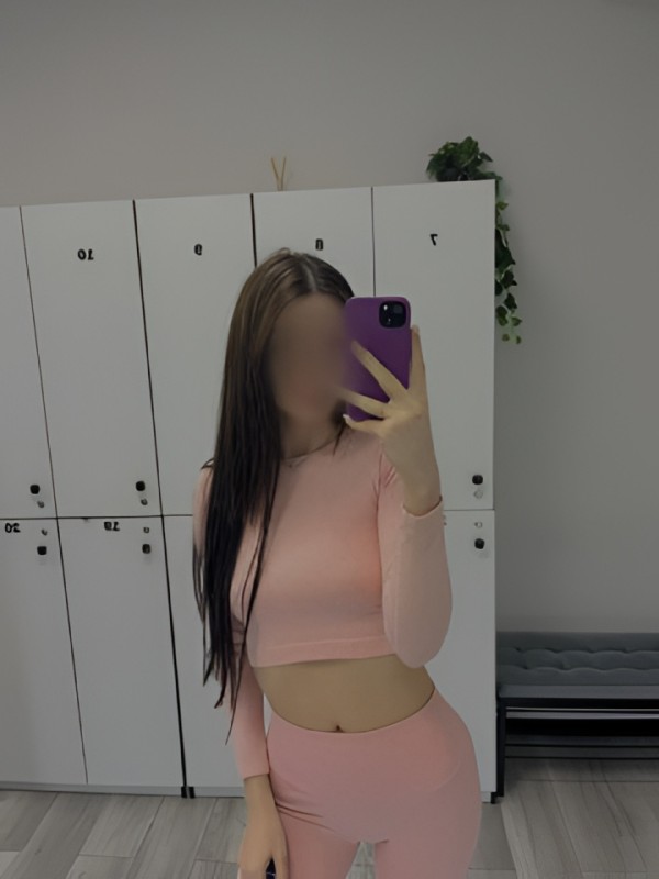 Амалия привлекательная девушка из Лесного цена от 5000 руб