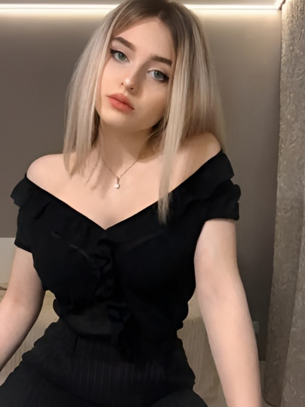 Кира привлекательная девушка из Лесного цена от 10000 руб