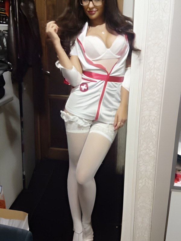 Викторина привлекательная девушка из Лесного цена от 2000 руб