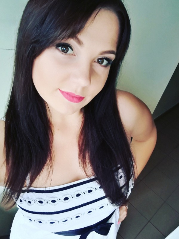 Анна привлекательная девушка из Лесного цена от 3000 руб