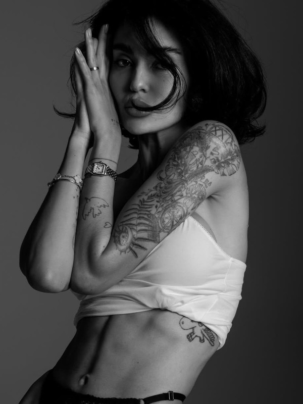 Дашка привлекательная девушка из Лесного цена от 7000 руб